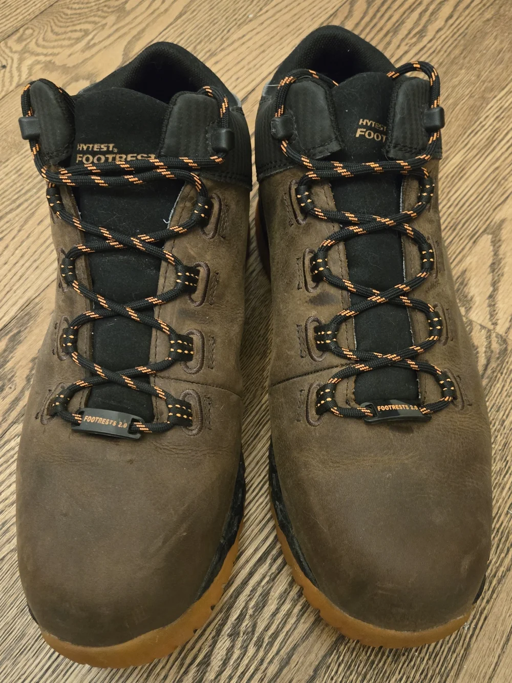Hytest footrests brown